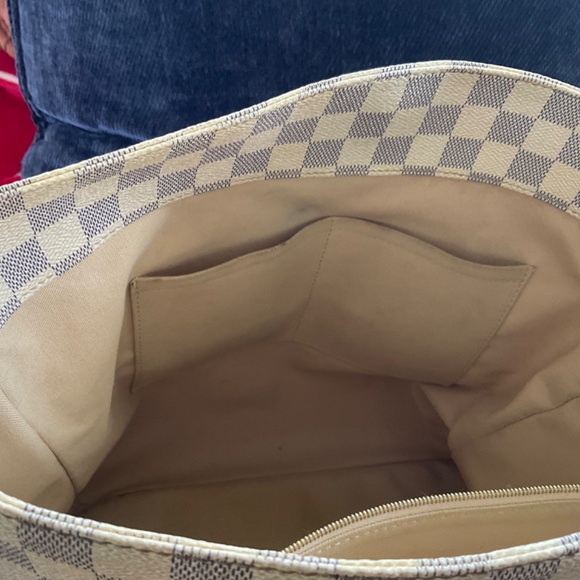 Authentic Louis Vuitton Soffi Hobo Bag - Picture 7 of 13